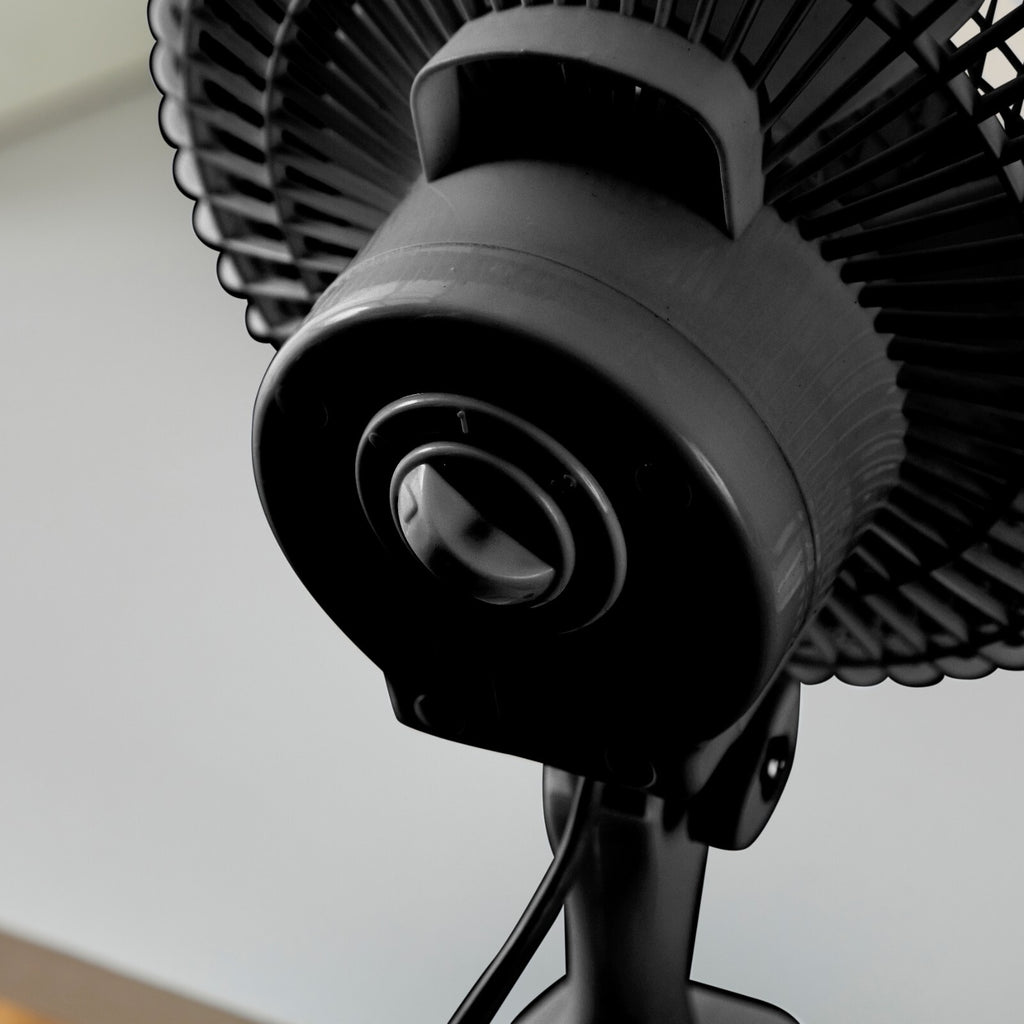 Neo Mini Fan Portable Desktop Clip Base Mount Desk 2 Speed 360 Adjustable Cool
